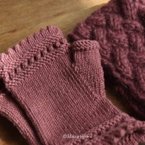 Mitaines vieux rose en mérino