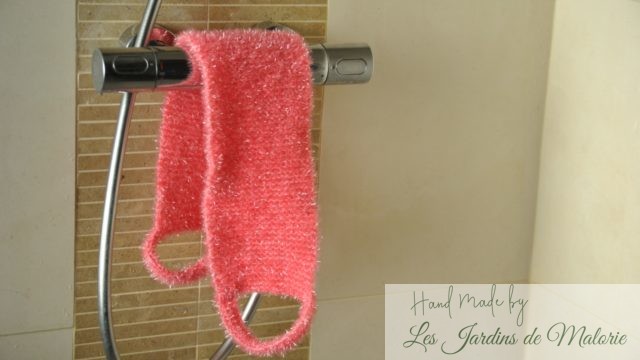 Sangle de douche exfoliante pour le dos