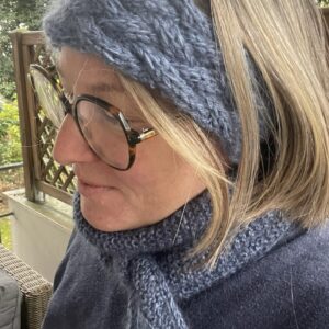 Bandeau triple torsades bleu